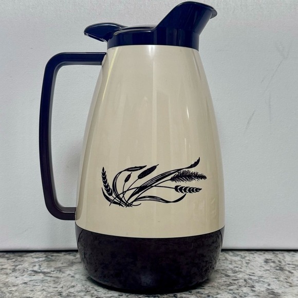 Thermo Serv Insulated Coffee Carafe Cream & Brown Vntg 1 Liter Rare Wheat Design - Picture 4 of 12